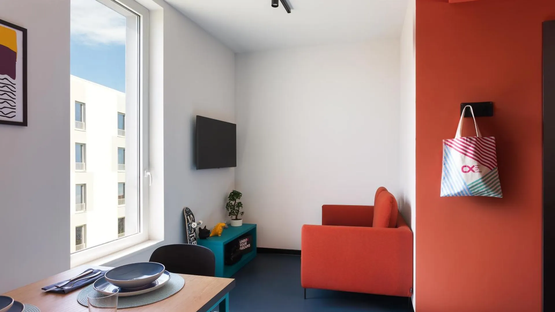 A Pousada Cx Milan Nom Albergue